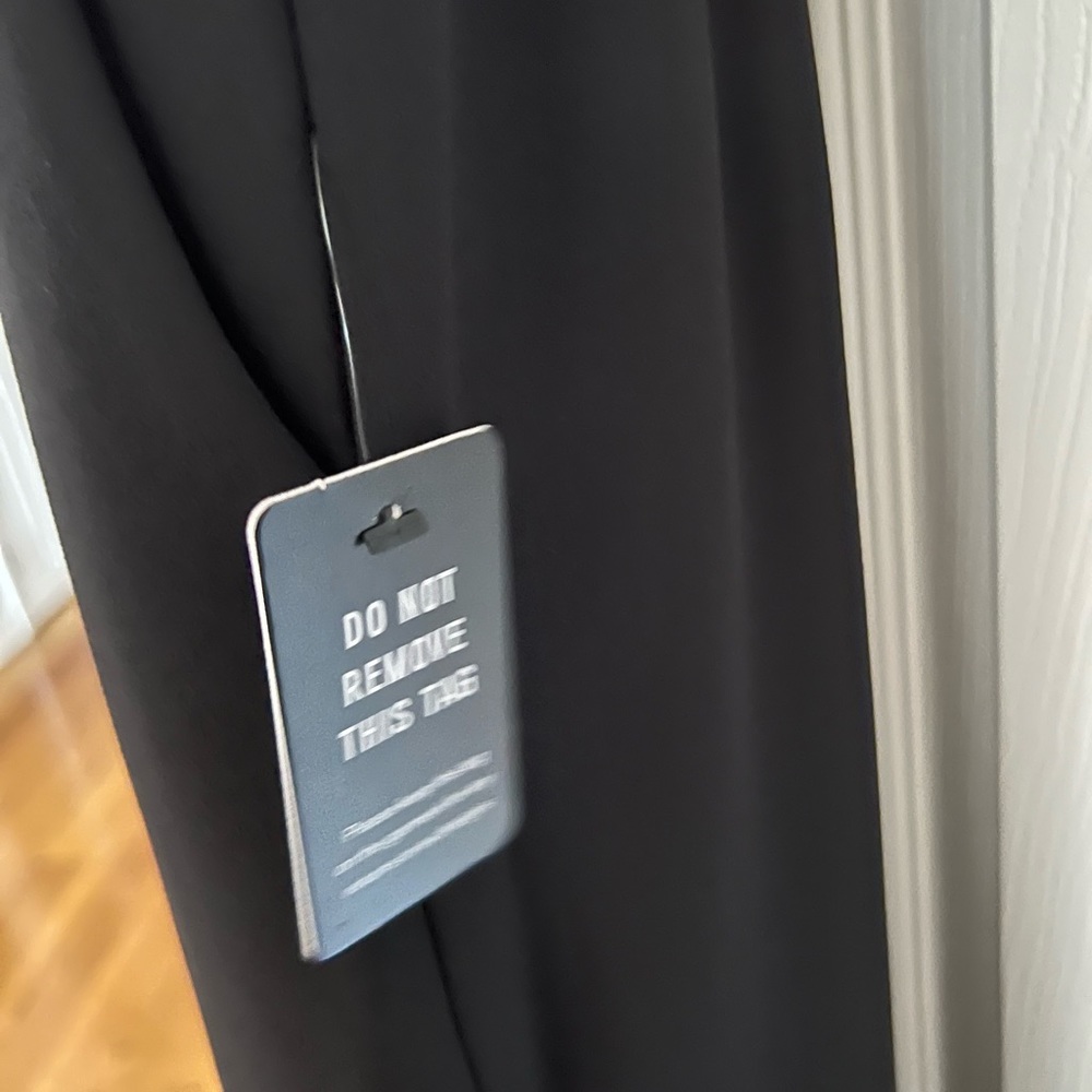 Express Jumpsuit- size small - Picture 5 of 6